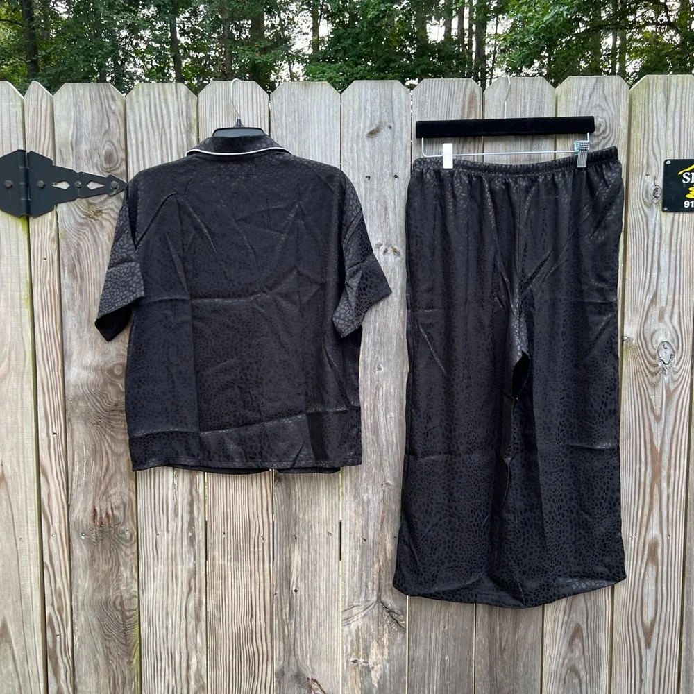 BCBGMaxazria Black Animal Jacquard Pant Alabaster Pajamas Women’s Med NWT NEW